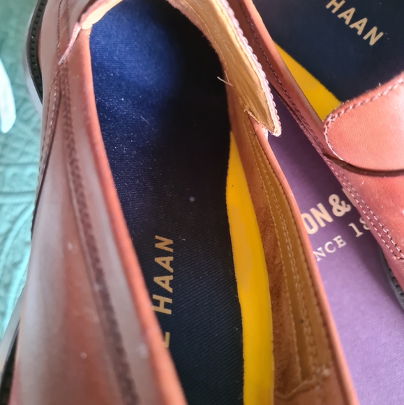 SOLD - BRAND NEW casual loafer - Picture 3 of 6